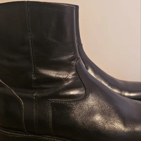 LEONARDO SHOES Mens Black Leather Short, Side Zip Boots  display picture 2